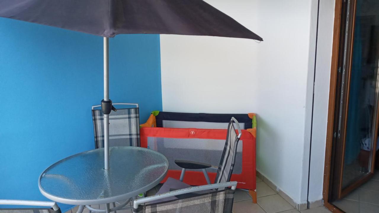 Studio Avec Piscine Et Wifi A Cabonegro Cabo Negro Kültér fotó