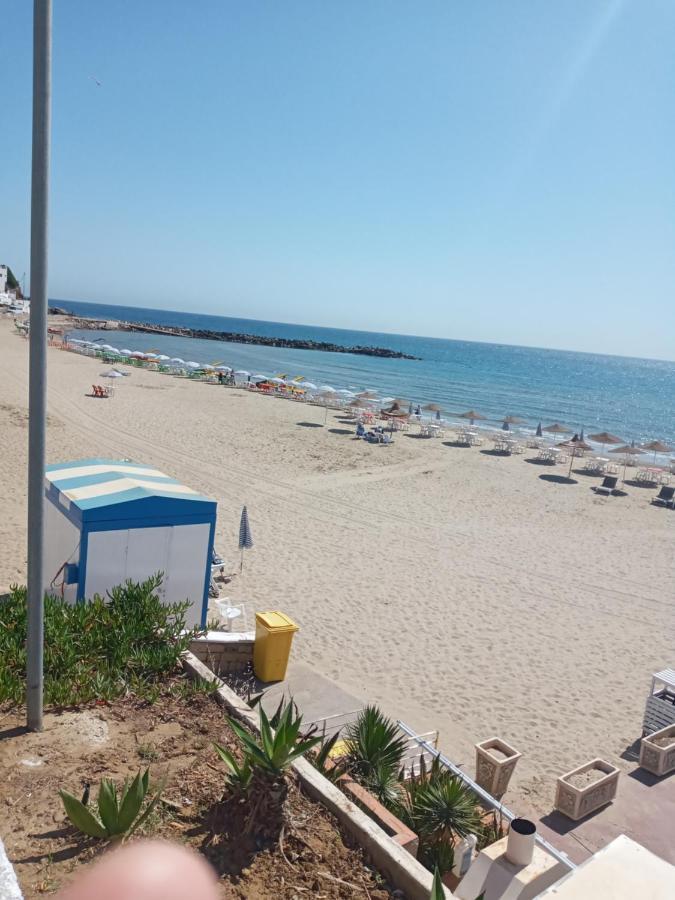 Studio Avec Piscine Et Wifi A Cabonegro Cabo Negro Kültér fotó