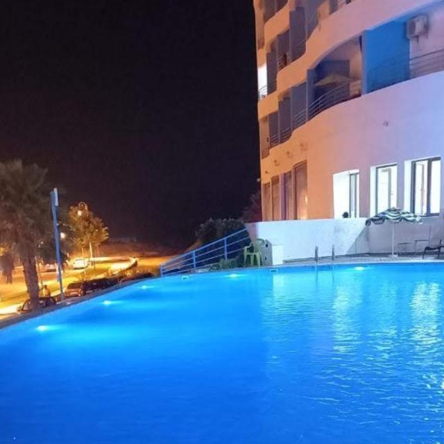 Studio Avec Piscine Et Wifi A Cabonegro Cabo Negro Kültér fotó